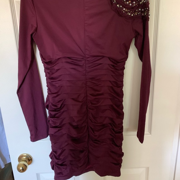Long Sleeve Deep Wine Colour Long Sleeve Dress - Picture 2 of 2